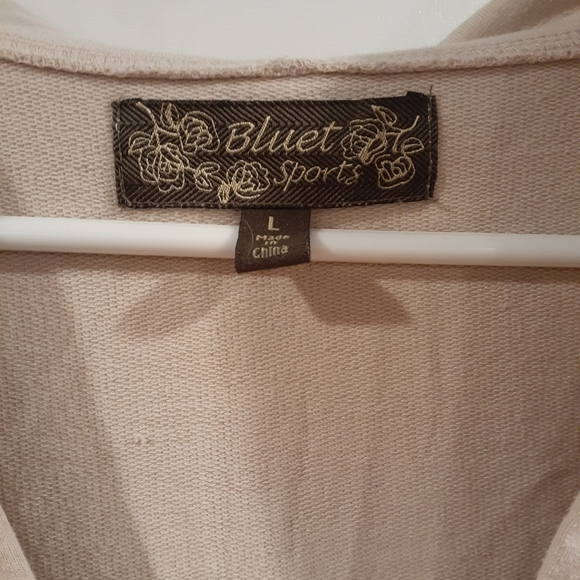 Woman Bluet Sports Light Hoodie - Picture 2 of 3